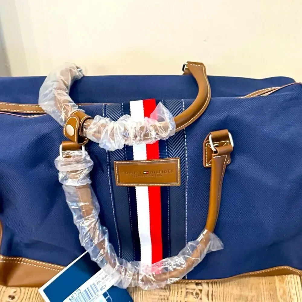TOMMY HILFIGER Logan 21